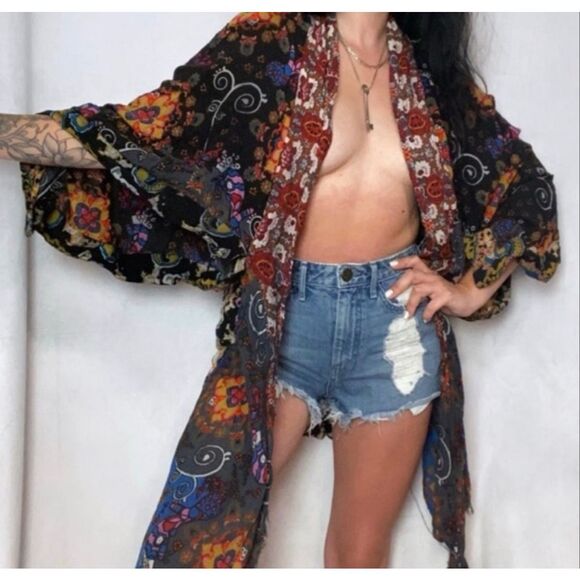 Free People Tops - Free People Psychedelic Print Raw Hem Kimono Cardigan
